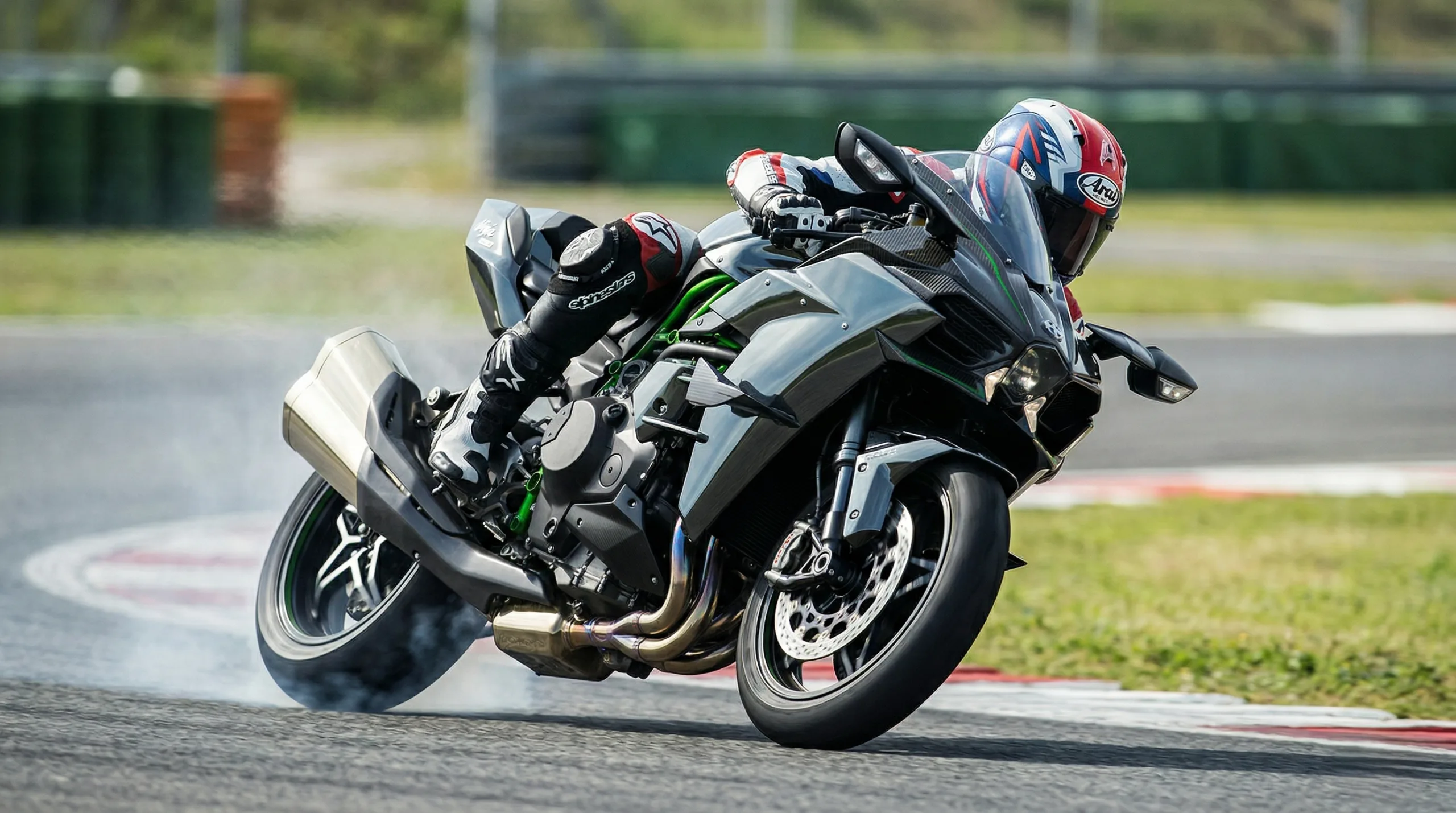 Kawasaki Ninja H2R 2026 Heavy Bike