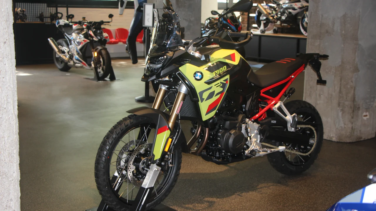 BMW F 900 GS Adventure Sao Paulo Yellow Enduro Motorcycle Profile