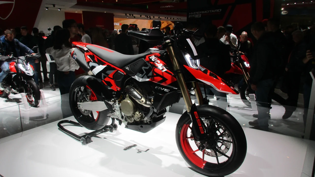 2026 Ducati Hypermotard 698 Mono RVE Supermotard Motorcycle