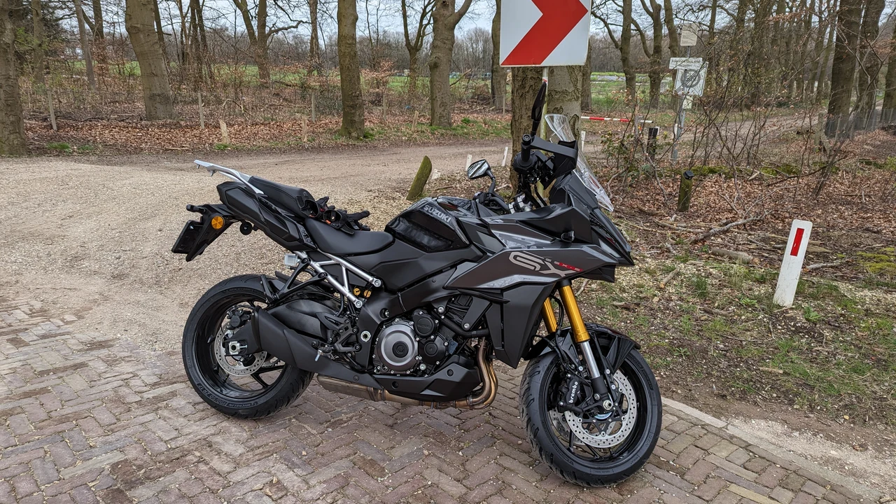 2026 Suzuki GSX-S1000GX Luxury Sport Crossover Motorcycle with Semi-Active Suspension